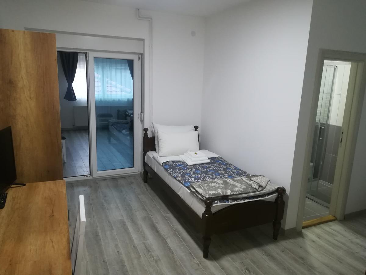 Raška Karavan 123 المظهر الخارجي الصورة