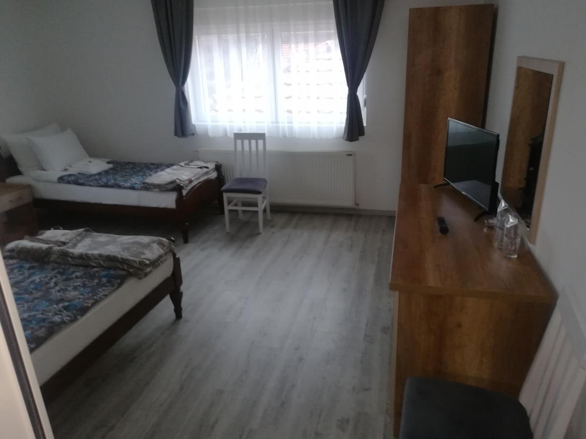 Raška Karavan 123 المظهر الخارجي الصورة