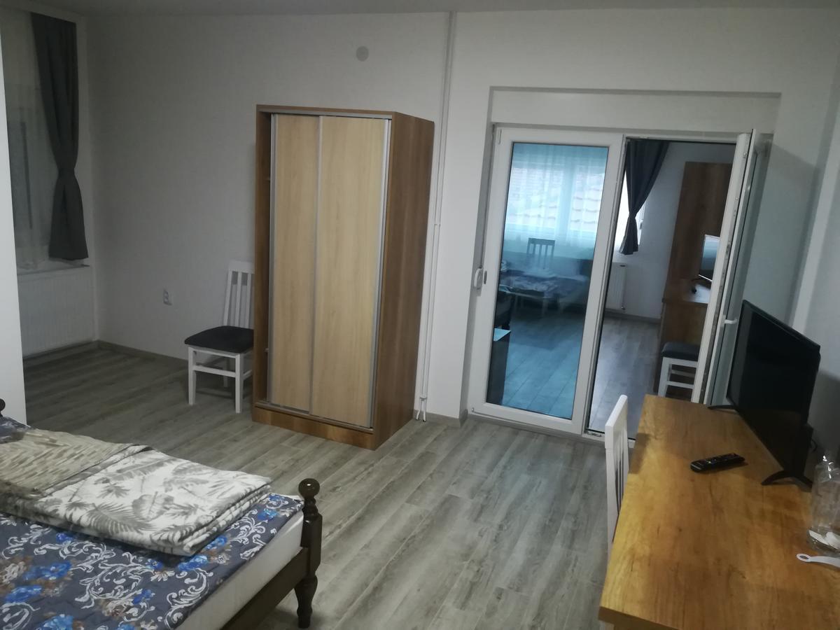 Raška Karavan 123 المظهر الخارجي الصورة